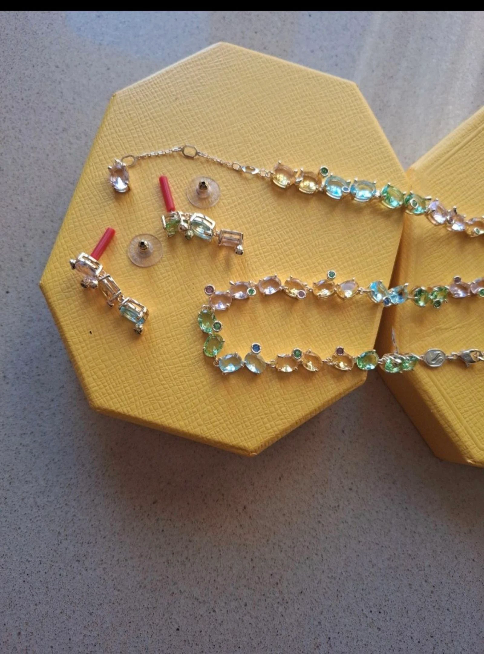 Conjunto Swarovski gema  – photo 4